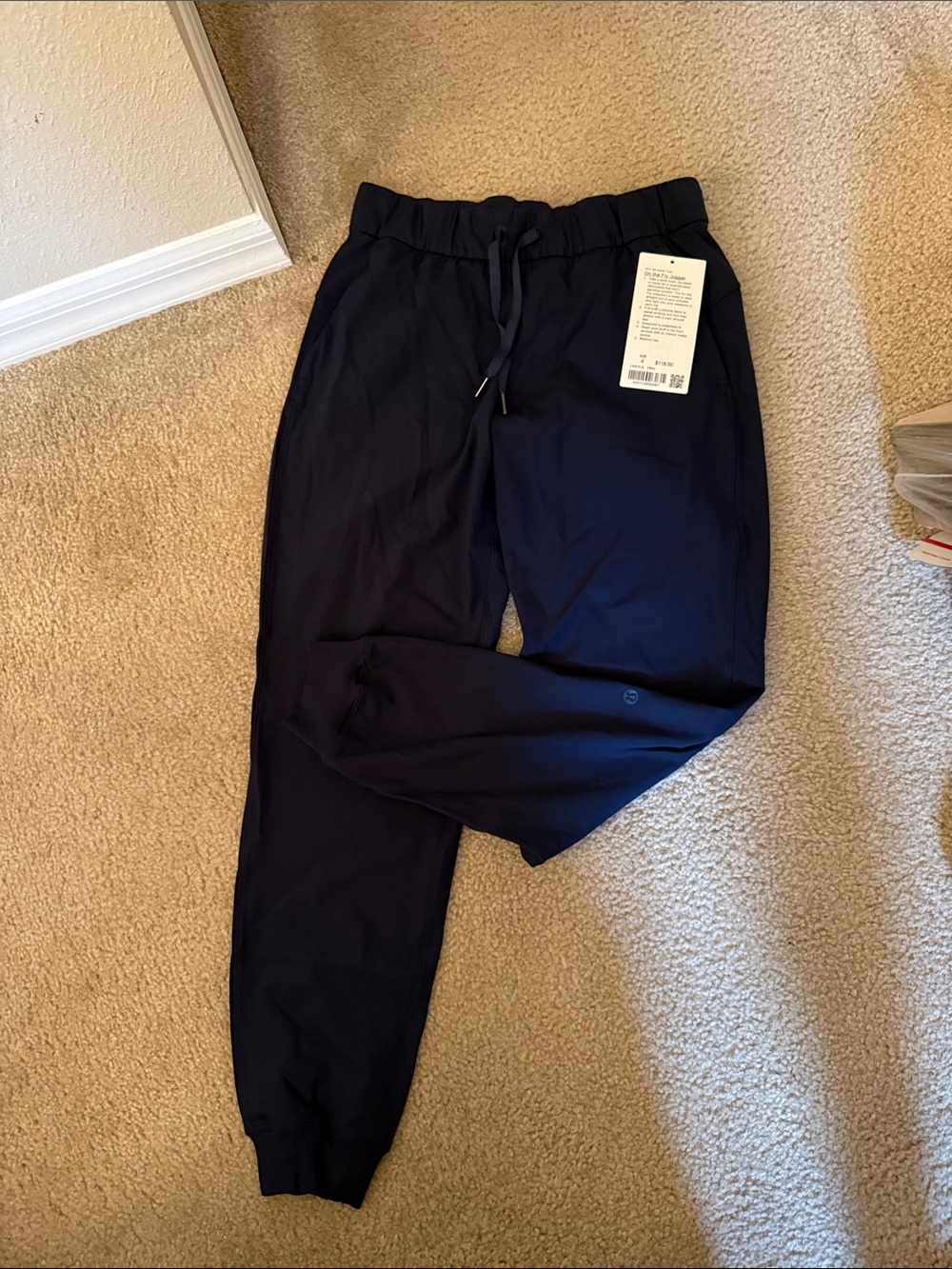lululemon athletica Navy Women's Jogger Track Pants- NWT size 4